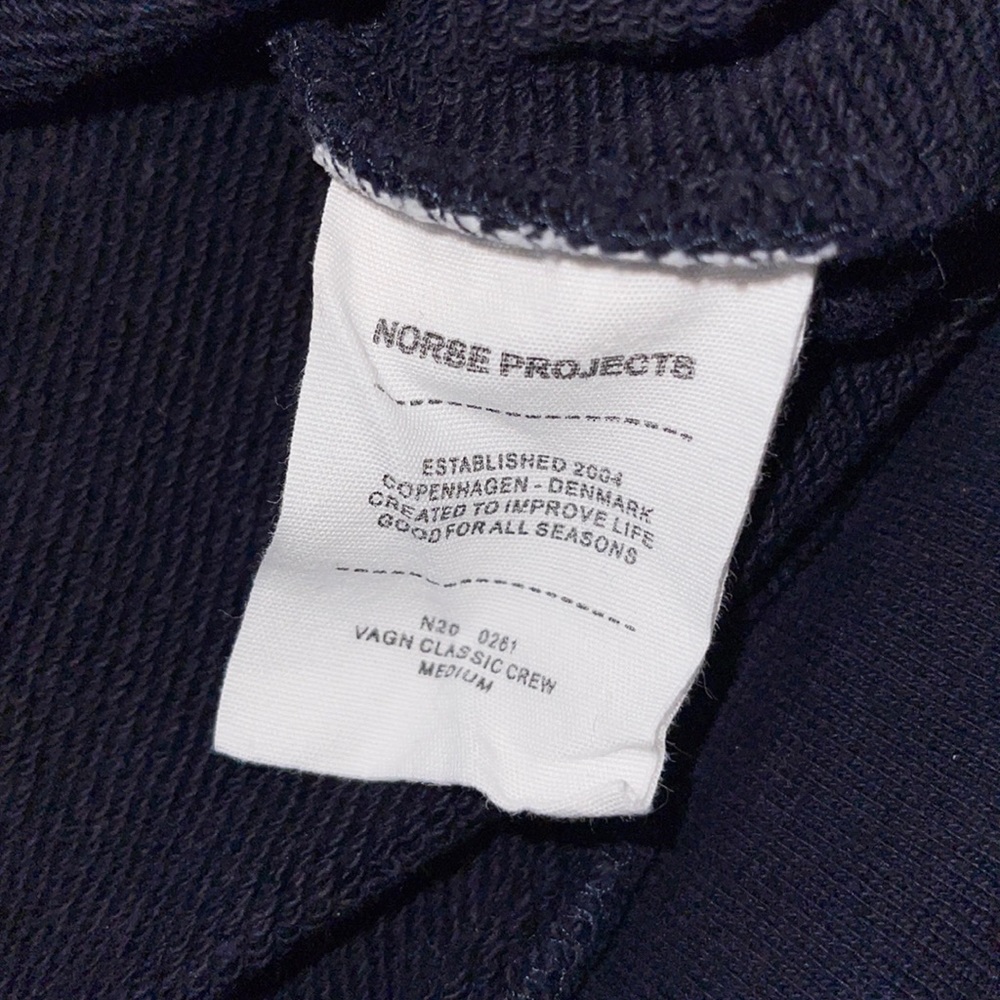 Norse Projects Navy Vagn Classic Crew Long Sleeve Cotton Sweatshirt Size M - Picture 9 of 10